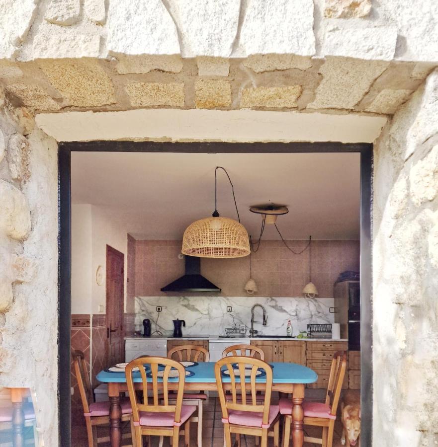 Casa Rural En Candeleda Con Piscina Y Un Maravilloso Jardin Exterior photo